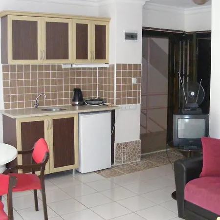 Hotel apartamentowy Antik Apart & 2*